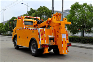 江山高速路拖车费